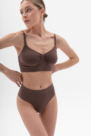 Brassière Feel-Free à Bretelles Réglables – Confort Sur-Mesure et Style Épuré (Culotte offerte)