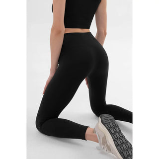 Legging 120 den. Vêtements de sport noirs pour le yoga et le pilates 🇮🇹 - OZE lingerie